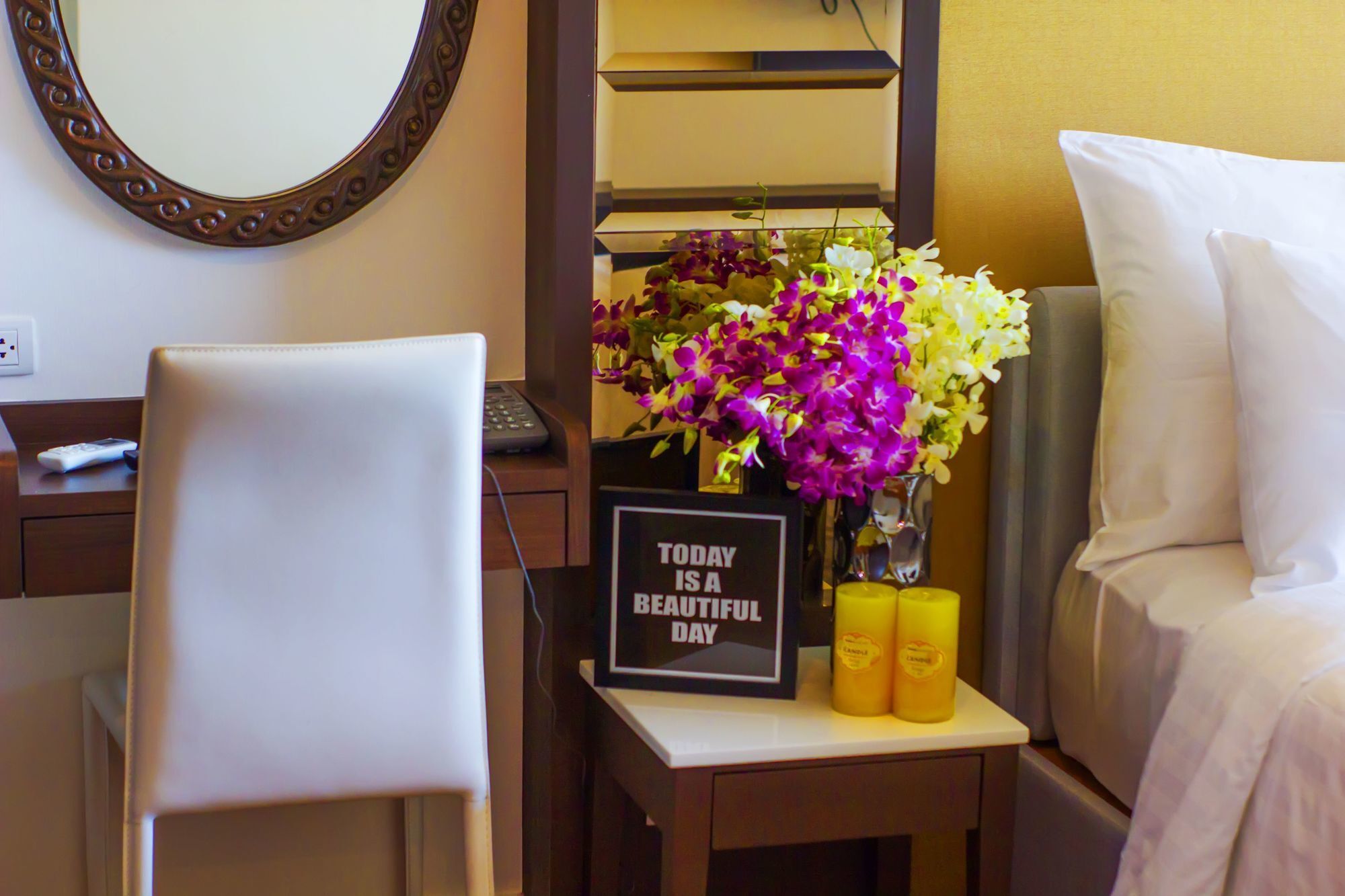 The Aristo By Holy Cow 201 Apartment Phuket ภายนอก รูปภาพ
