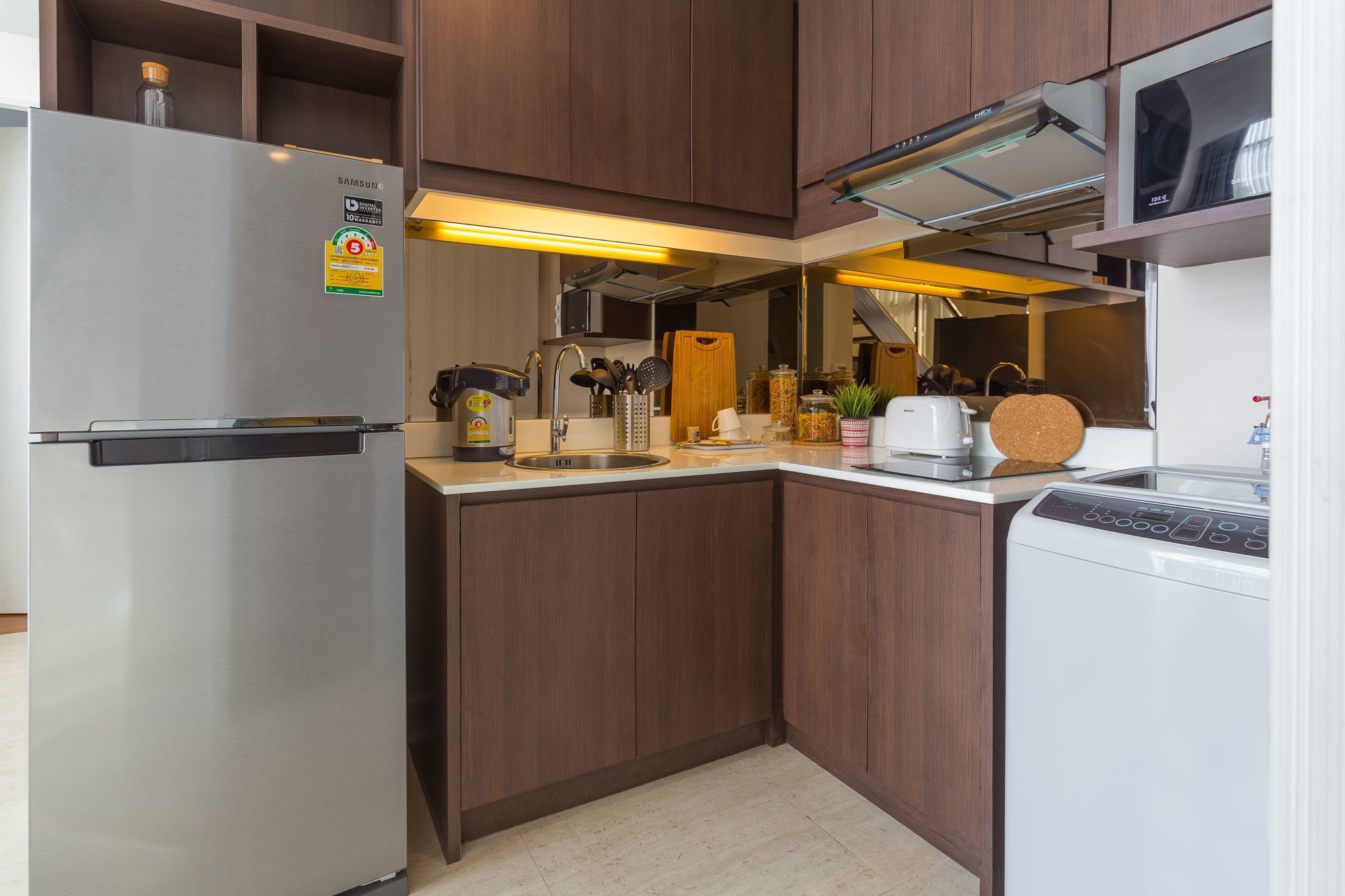 The Aristo By Holy Cow 201 Apartment Phuket ภายนอก รูปภาพ